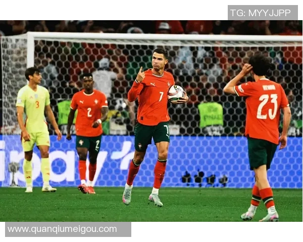 维加称C罗为葡萄牙足球贡献巨大无需道歉的坚定立场