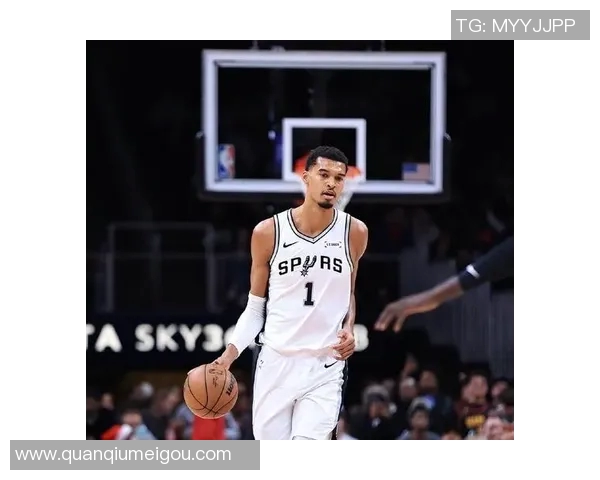 文班替补23分钟贡献12分5篮板3助攻连续101场盖帽纪录终结成历史第3