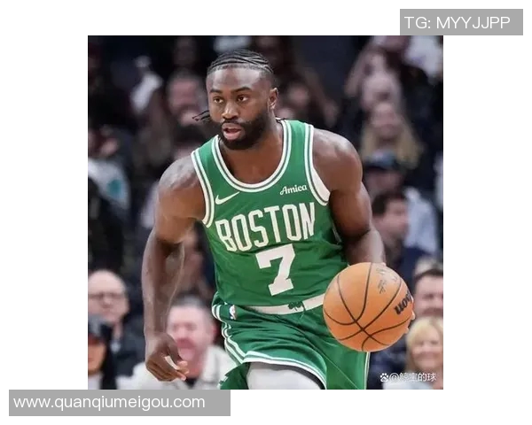 末节狂砍14分杰伦布朗全场25投11中斩获31分9篮板2助攻2封盖表现出色