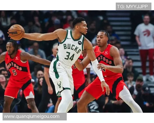 雄鹿队迎来历史时刻字母哥五弟亚历克斯签约双向合同