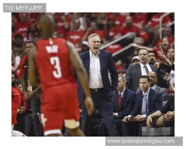 富保罗高度评价里夫斯交易提议称其为球队宝贵资产 富保罗高度评价里夫斯交易提议称其为球队宝贵资产