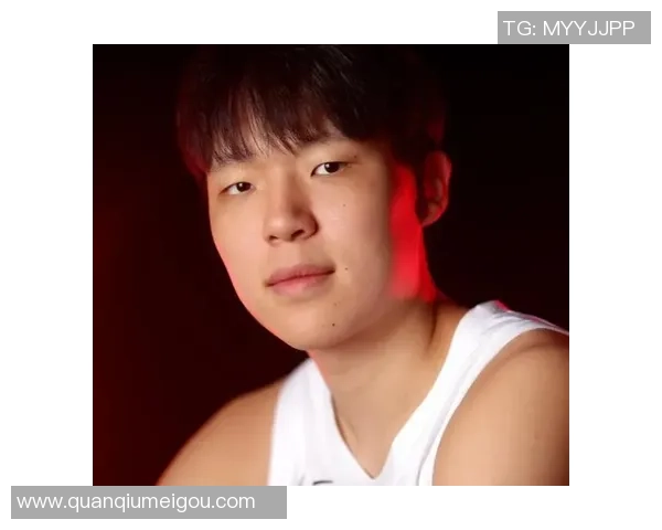 今天的表现如何杨瀚森幽默回应自评NobadSoSo引发共鸣 今天的表现如何杨瀚森幽默回应自评NobadSoSo引发共鸣