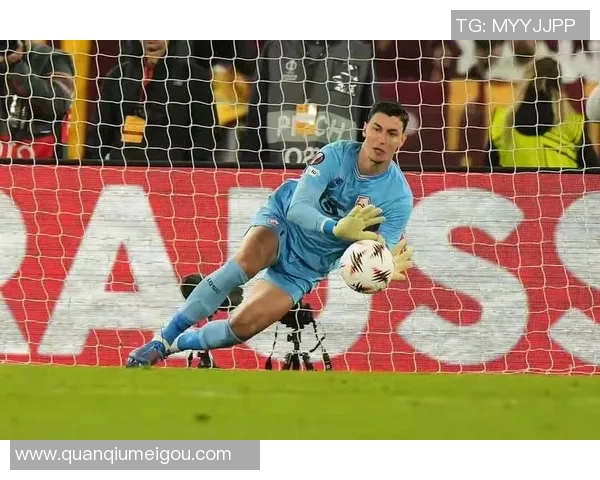 尤文有望免签塞内西曼联巴萨争夺战愈演愈烈 尤文有望免签塞内西曼联巴萨争夺战愈演愈烈