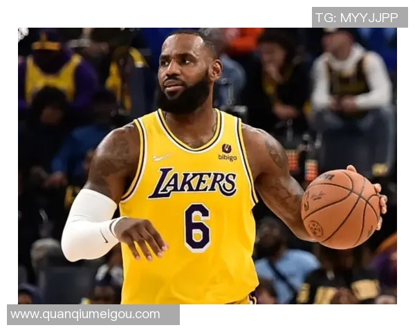 哈登赞KD与詹姆斯独特魅力老詹在INS上转发互动引热议