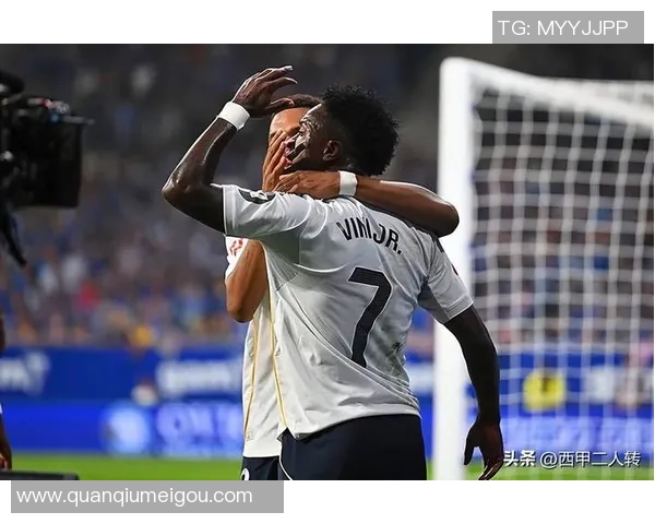 姆巴佩分享庆祝照片称国家德比胜利归球队活力无限展现精彩表现