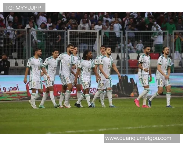 阿尔及利亚国家队公布新名单马赫雷斯本塞拜尼领衔齐达内之子卢卡入选