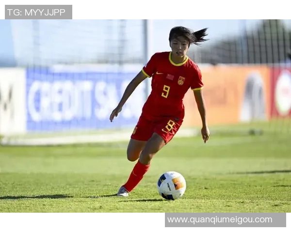 宋语后场失误助攻图雷轻松破门U17美国女足扩大领先优势至4-1